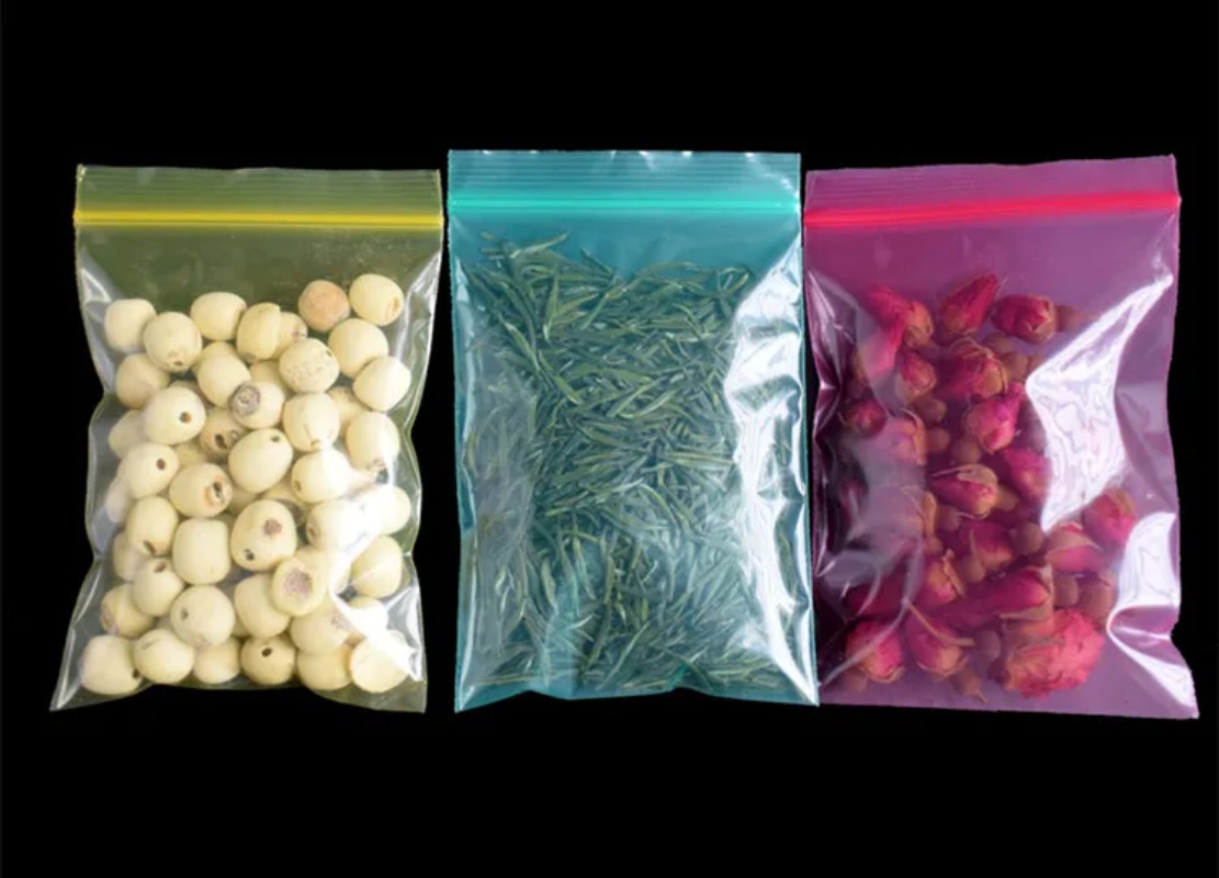 50/100 Buah Tas Kemasan Perhia - Food Or Snacks ulasan dan harga